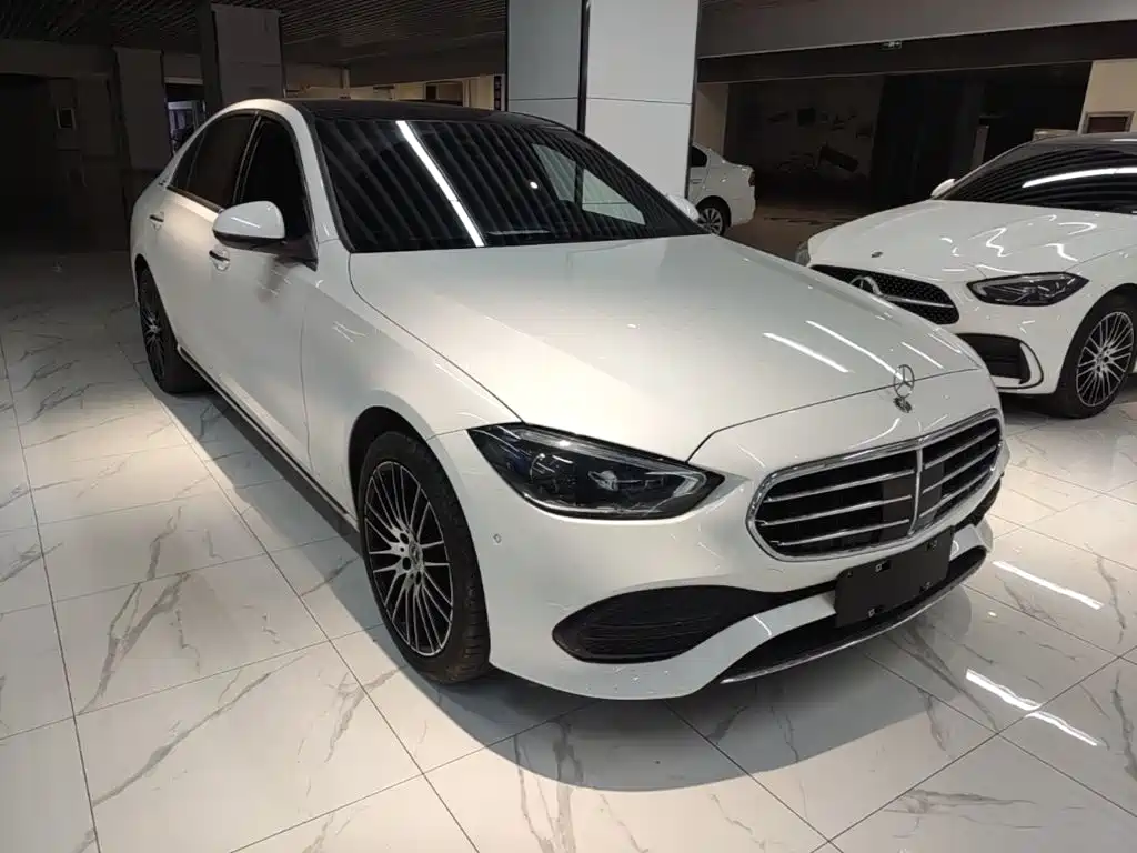 Mercedes-Benz C-Class — миниатюра 4