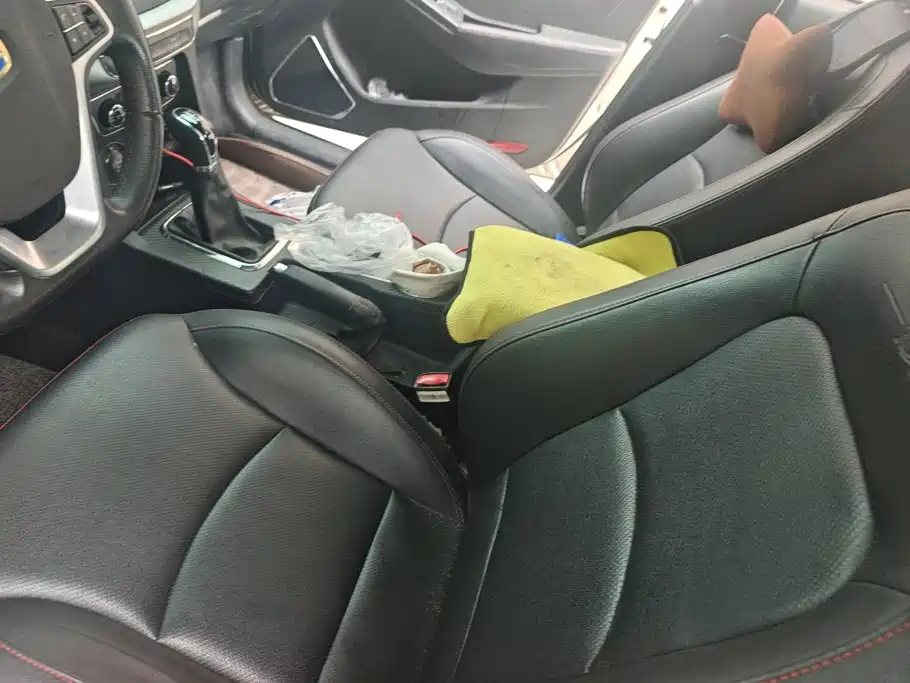 Geely Vision — миниатюра 9