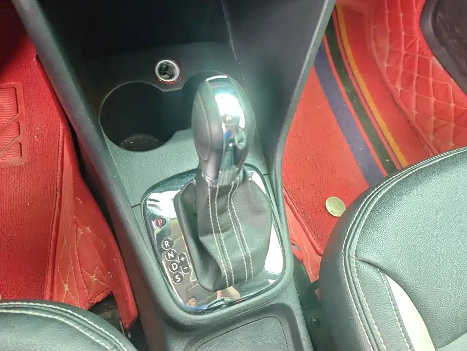 Volkswagen Polo — миниатюра 16