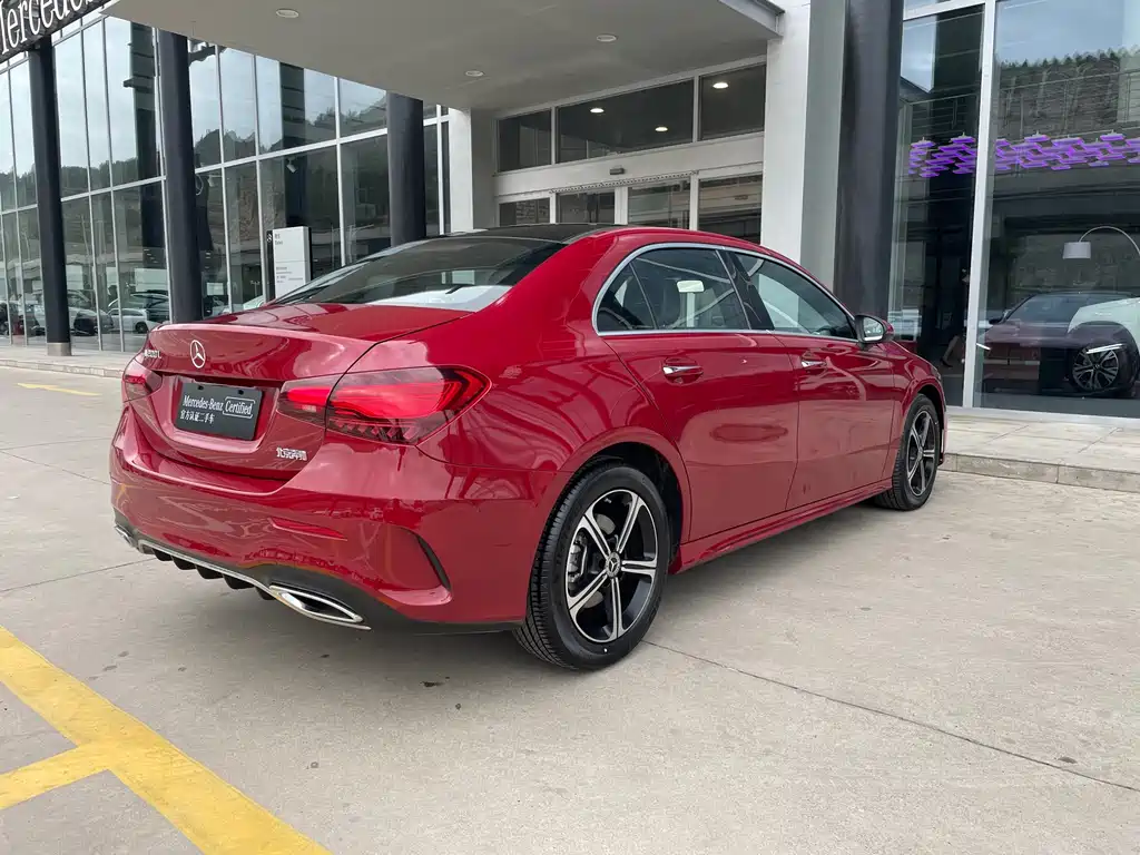 MERCEDES-BENZ A CLASS