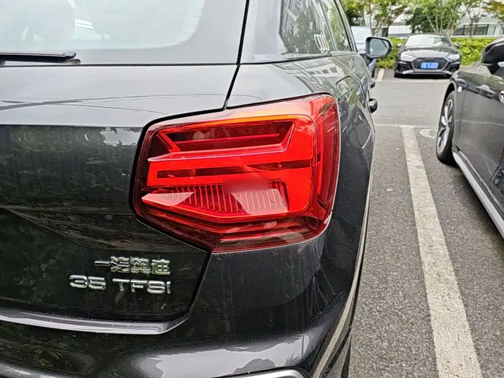 Audi Q2L 2024 35TFSI Fashion