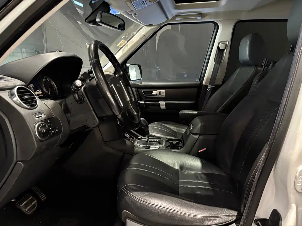 Land Rover Discovery 2013 5.0 V8 HSE