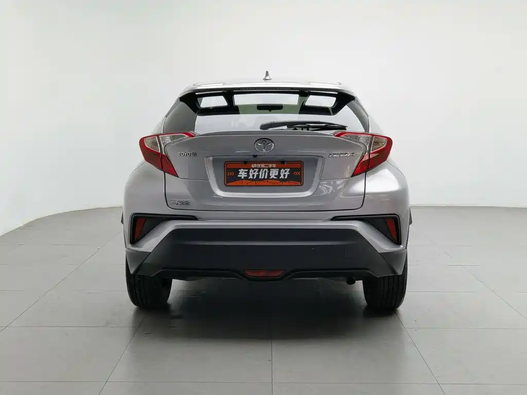 Toyota IZOA — миниатюра 4