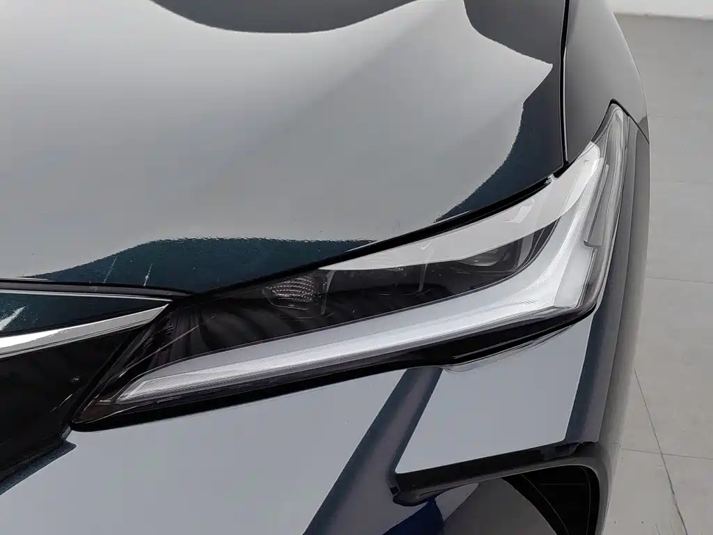 Toyota Avalon — миниатюра 7