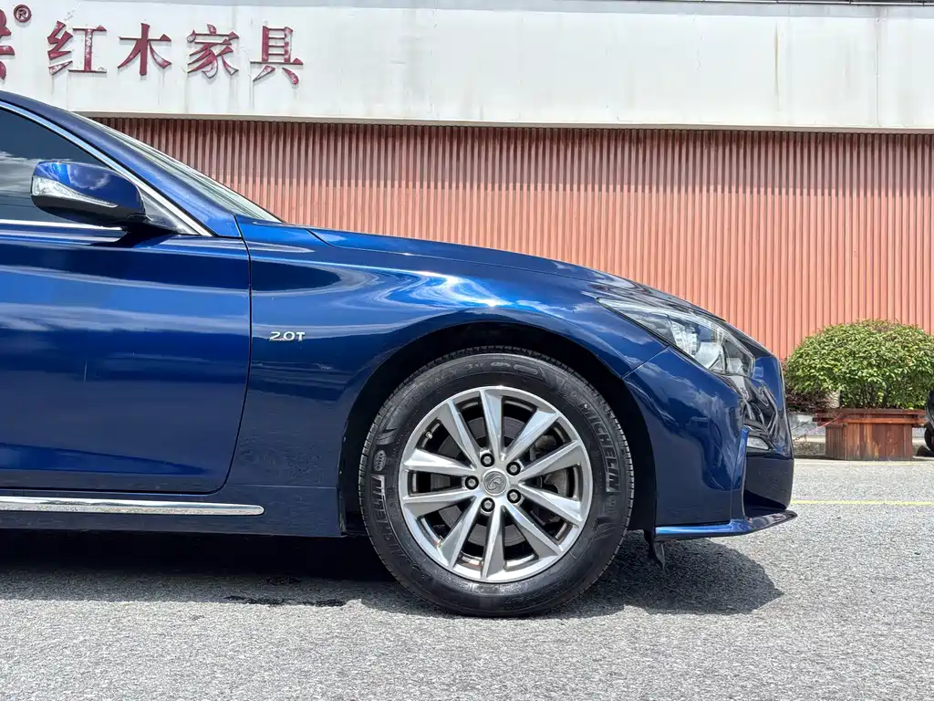Infiniti Q50L — миниатюра 5