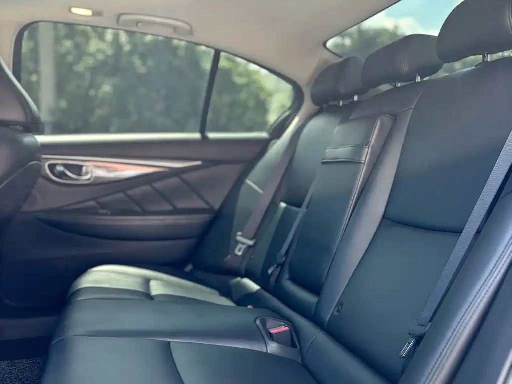 Infiniti Q50L — миниатюра 12