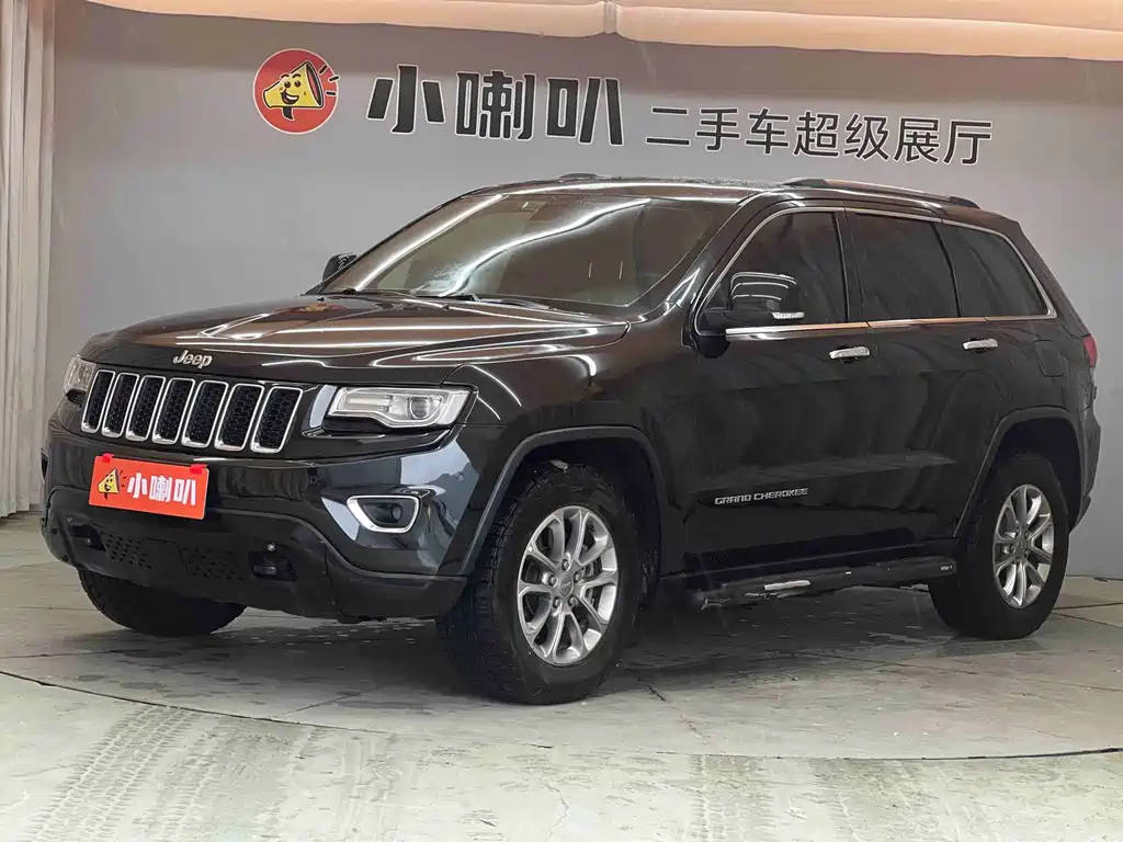 Jeep Grand Cherokee (Import) 2015
