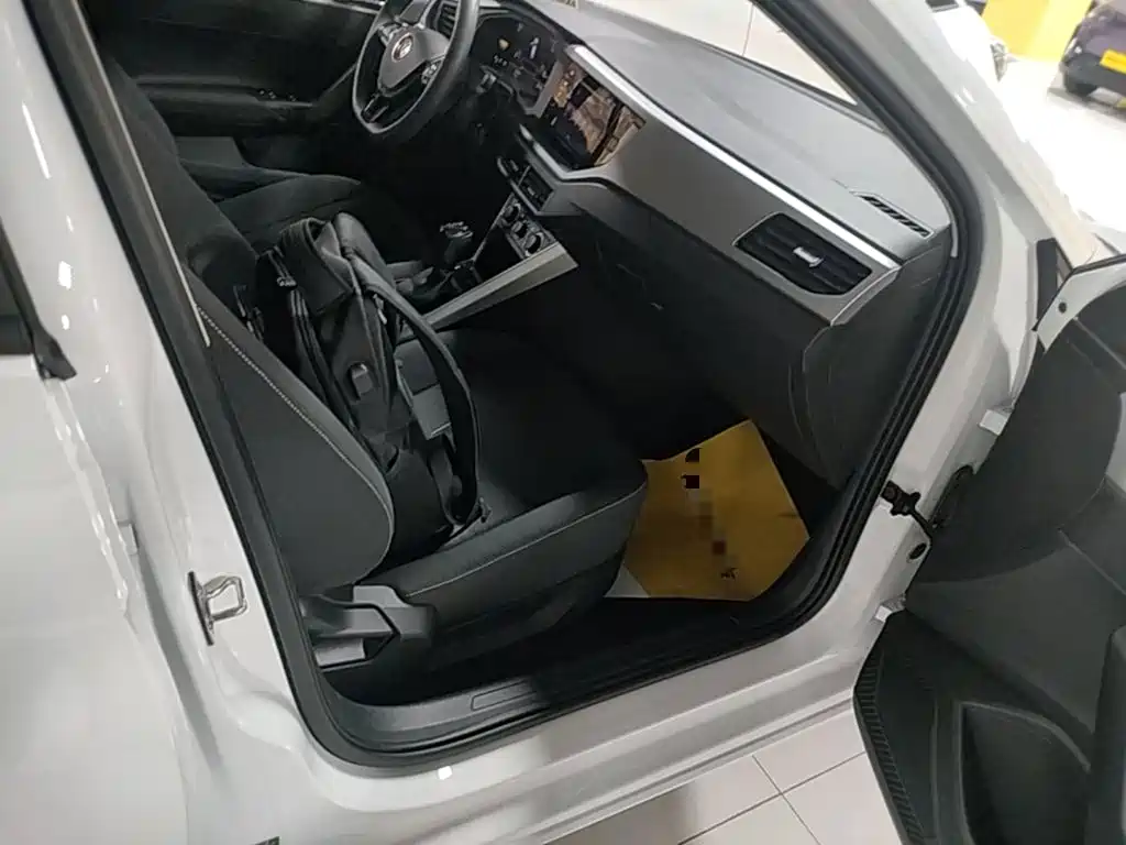 Volkswagen Polo — миниатюра 9