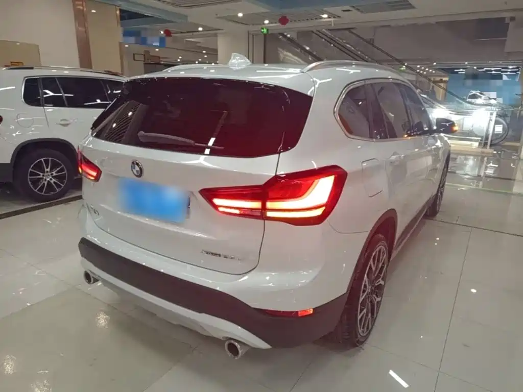 BMW X1 — миниатюра 7