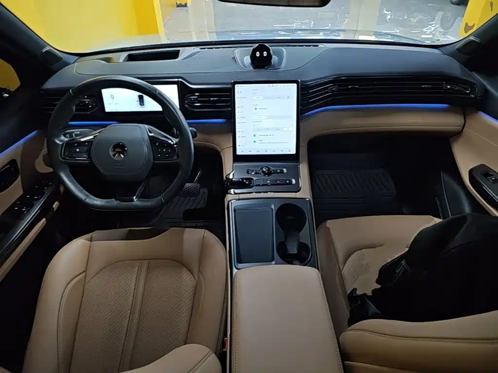 NIO ES6 — миниатюра 10