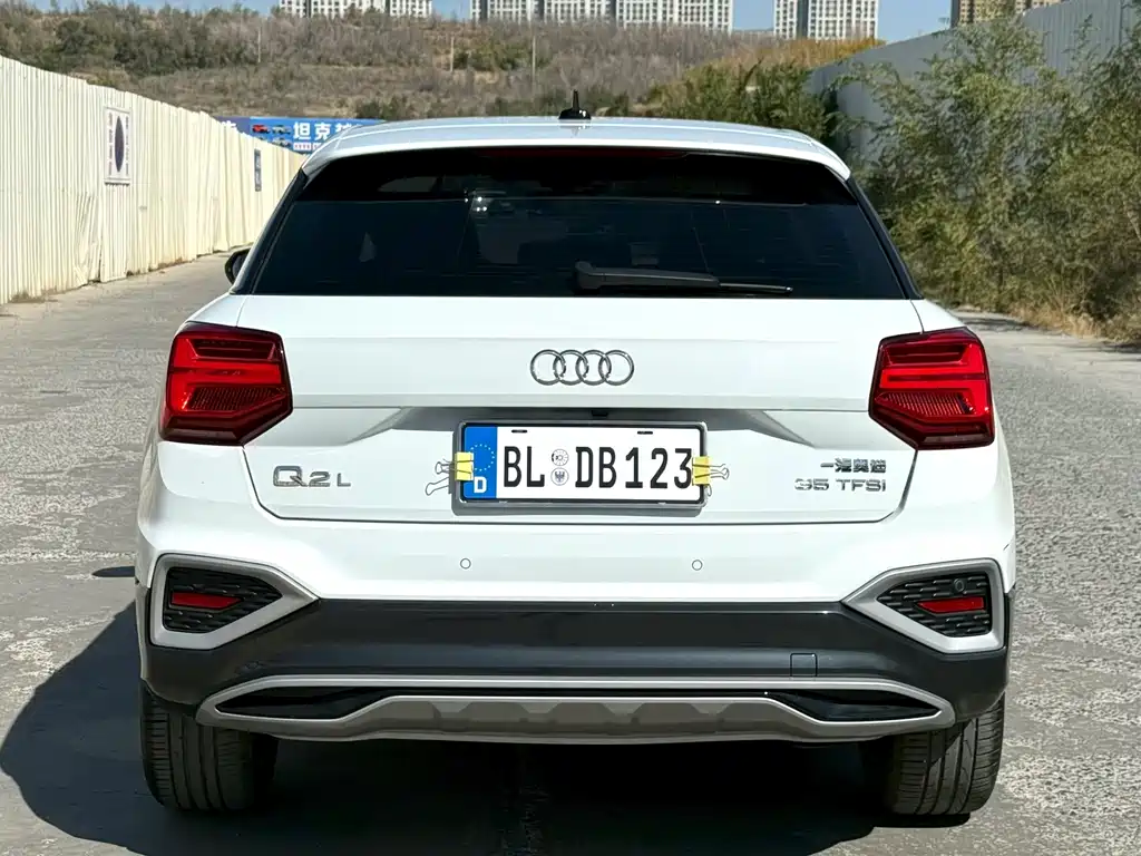 Audi Q2L — миниатюра 8