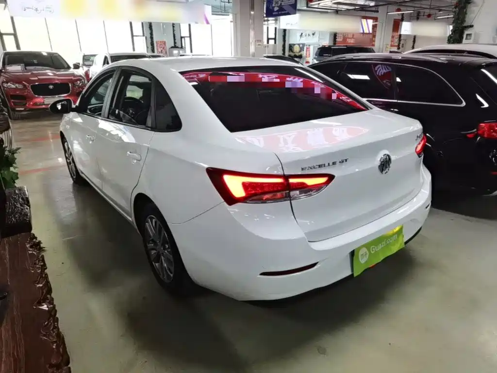 Buick Excelle — миниатюра 5