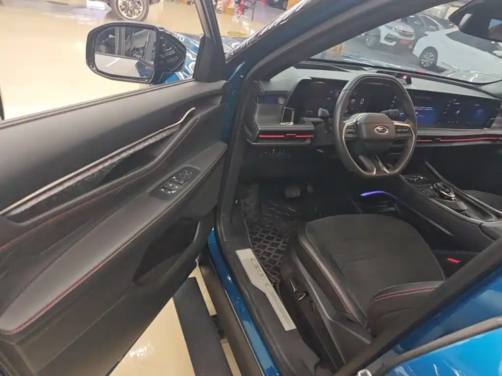 Ford Edge — миниатюра 16