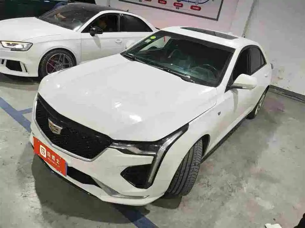 Cadillac CT4