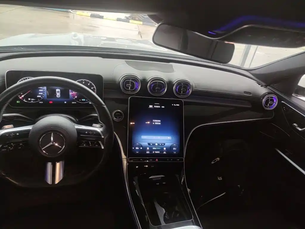 Mercedes-Benz C-Class — миниатюра 10