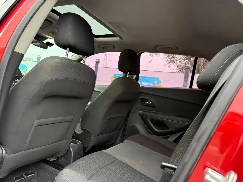 Chevrolet Trax — миниатюра 8