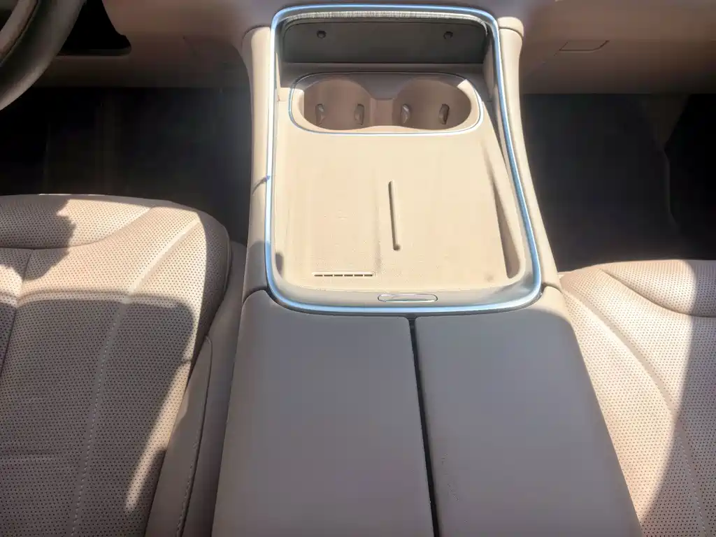 Leapmotor Leapmotor C11 — миниатюра 10