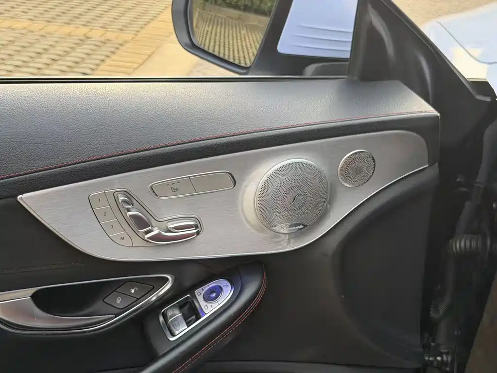 Mercedes-Benz C-Class AMG — миниатюра 6