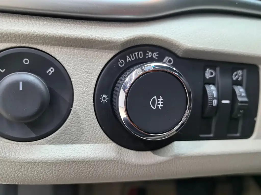 Buick Excelle — миниатюра 15