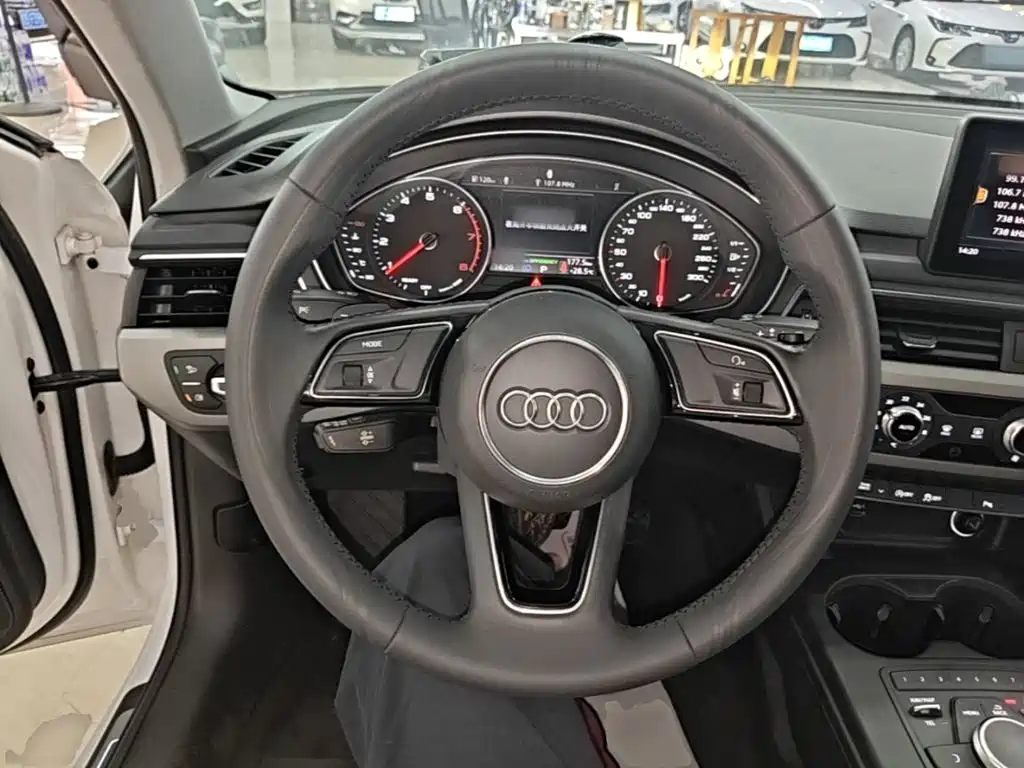 Audi A4L — миниатюра 11