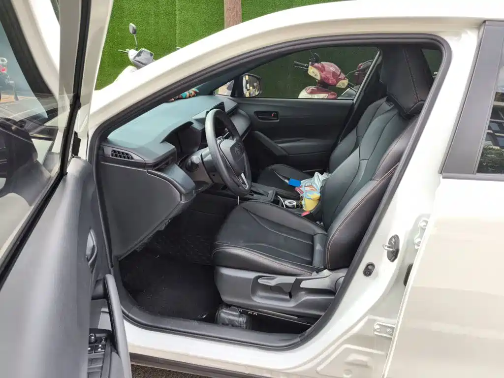 Toyota Frontlander — миниатюра 8