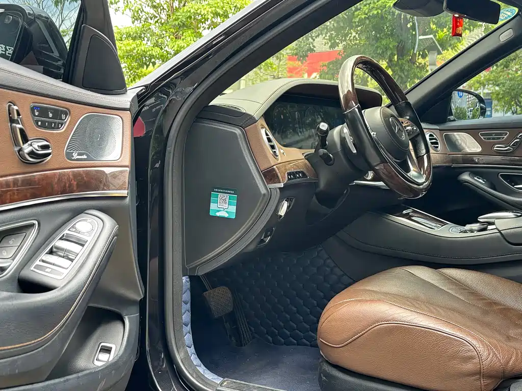 MERCEDES-BENZ S CLASS