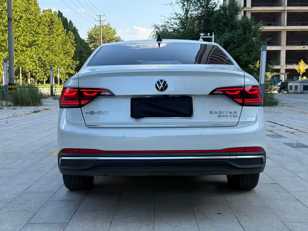 Volkswagen Sagitar — миниатюра 13