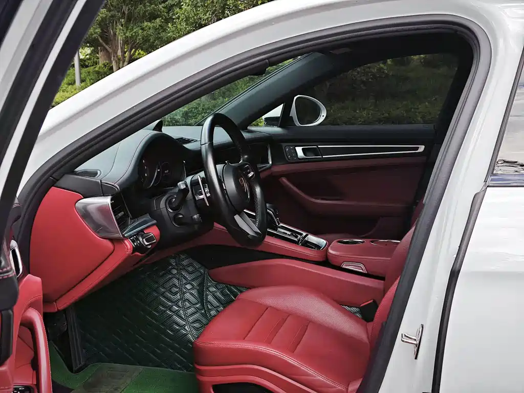 Porsche Panamera — миниатюра 11