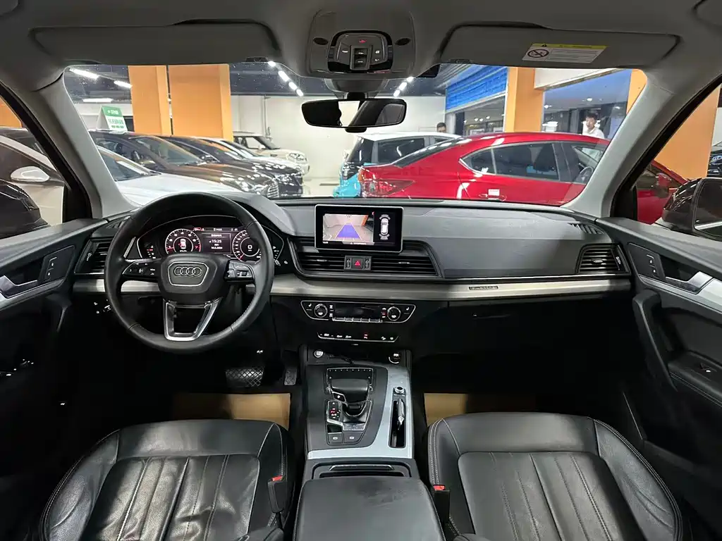 Audi Q5L 2020 40 TFSI Fashion