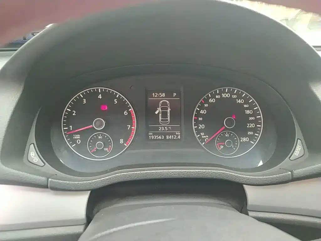 Volkswagen Passat — миниатюра 12