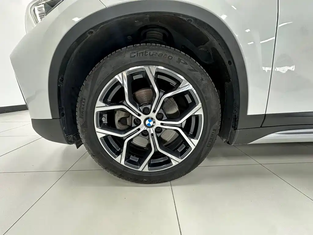 BMW X1 — миниатюра 5