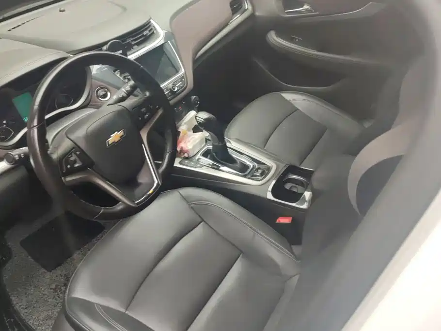 Chevrolet Malibu — миниатюра 12