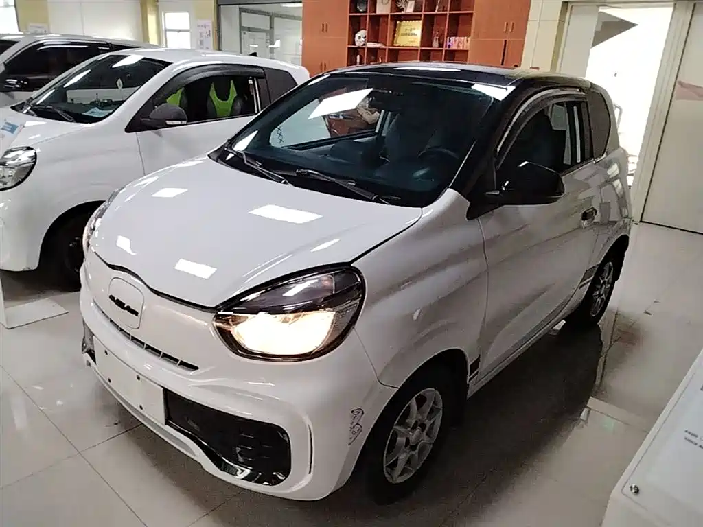Roewe Clever 2022