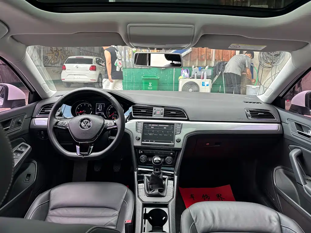 Volkswagen Lamando — миниатюра 9