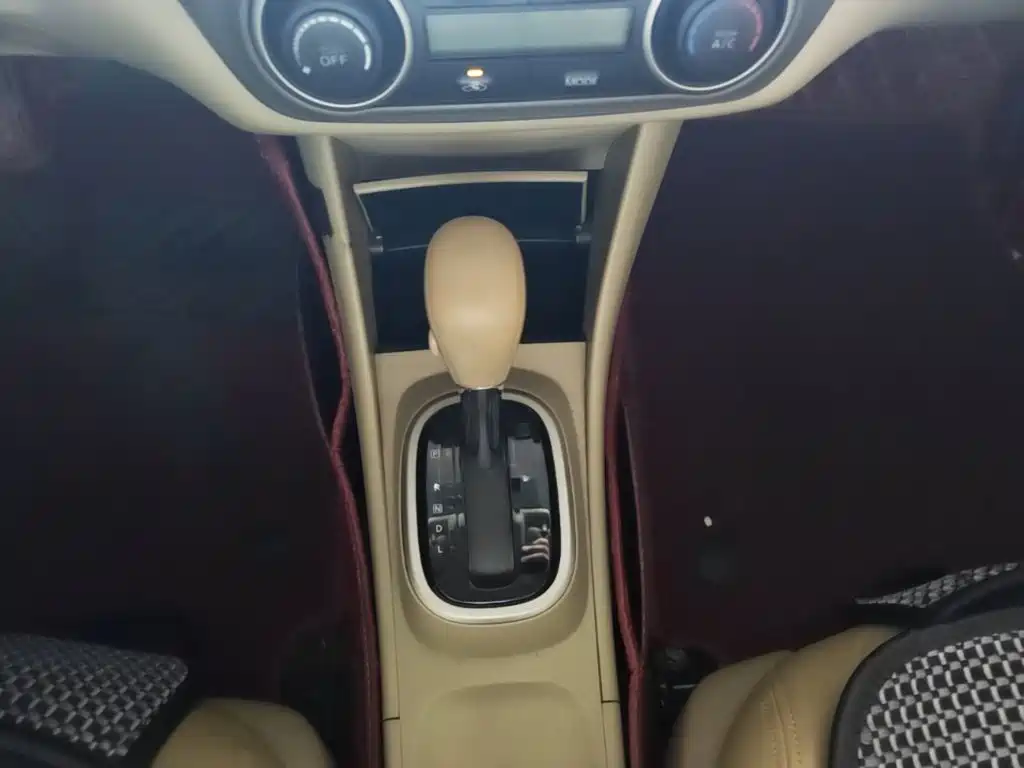 Nissan Sylphy — миниатюра 14