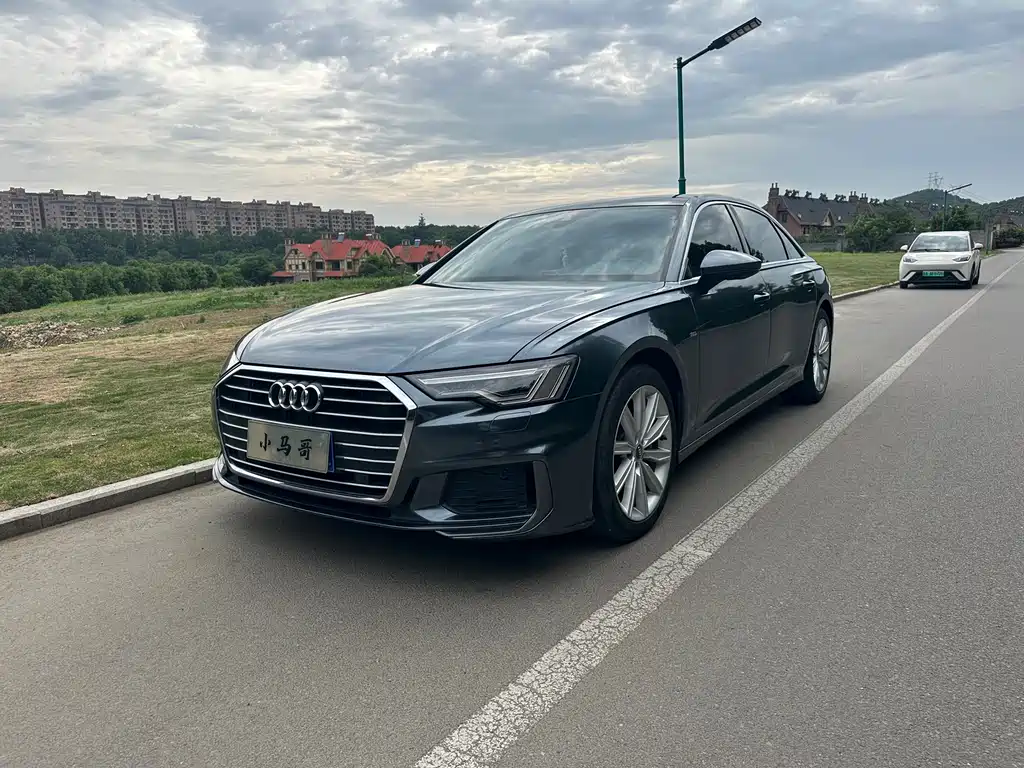 Audi A6L 2020