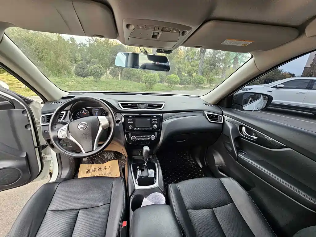 Nissan X-Trail — миниатюра 5