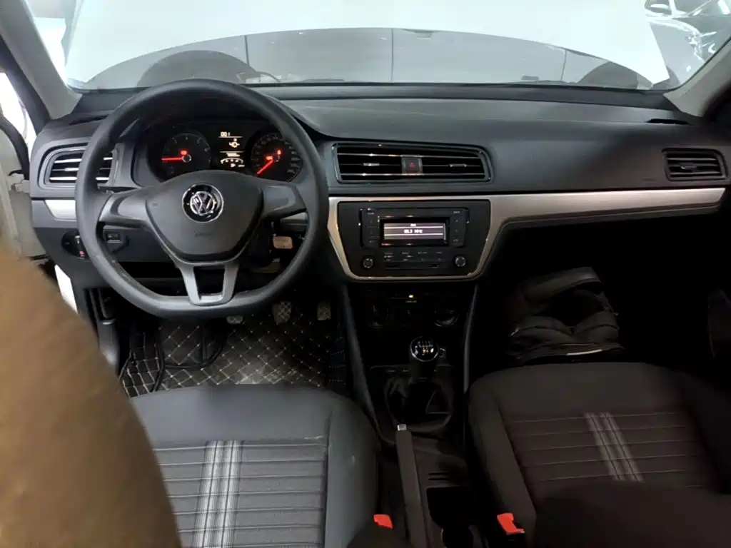 Volkswagen Lavida — миниатюра 10