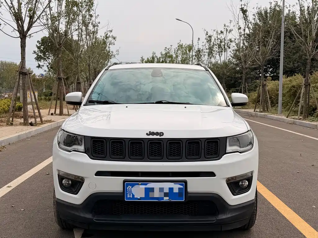 Jeep Compass — миниатюра 2