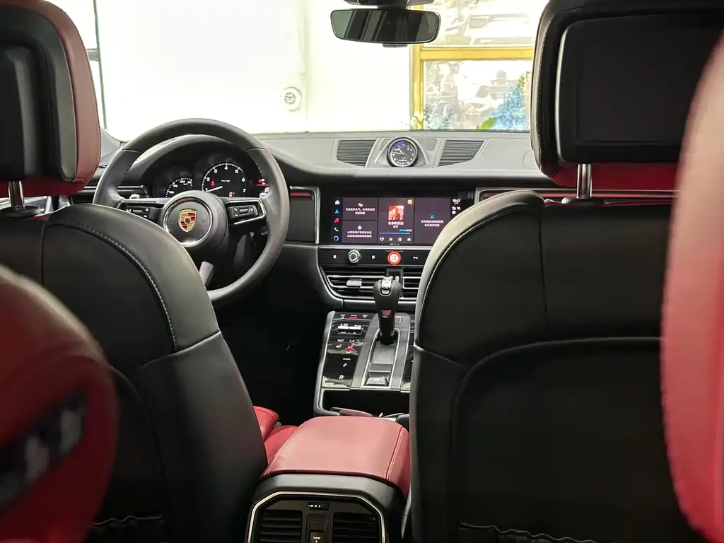 Porsche Macan — миниатюра 31