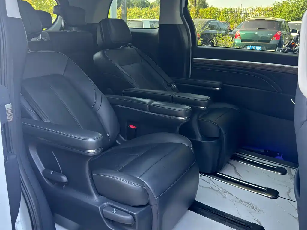 GAC Motor Trumpchi M8 — миниатюра 10