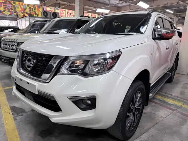 Nissan Terra