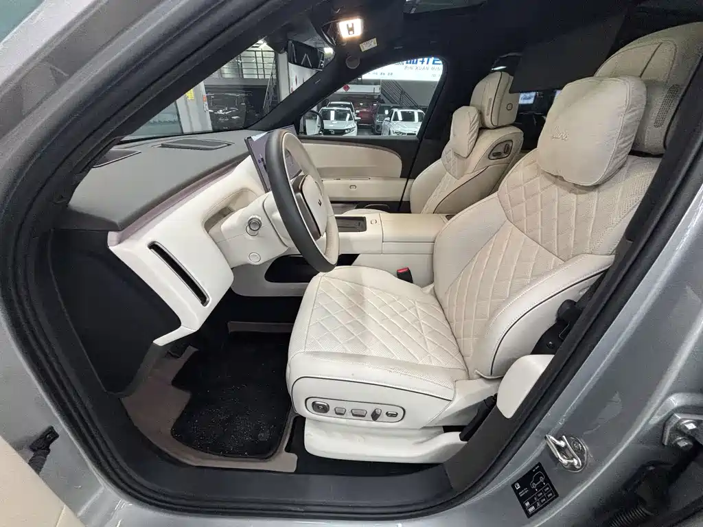 Li Auto Li L8 — миниатюра 6