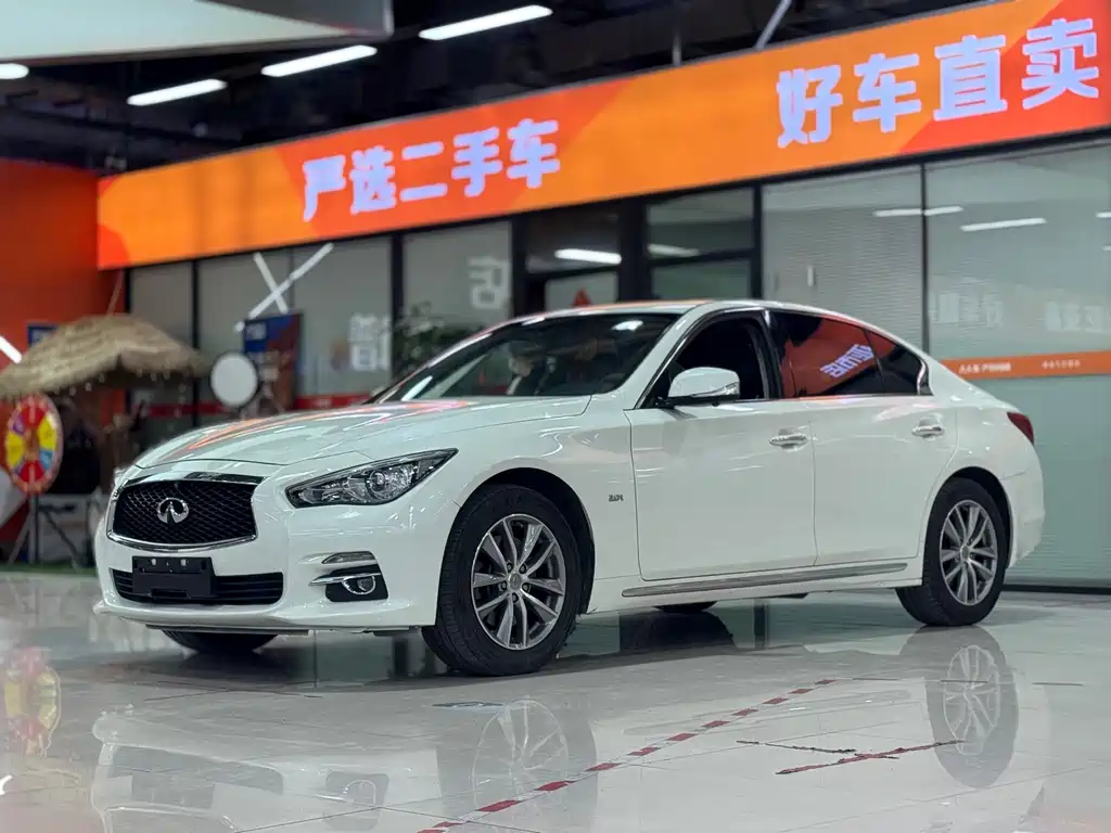 Infiniti Q50L 2016