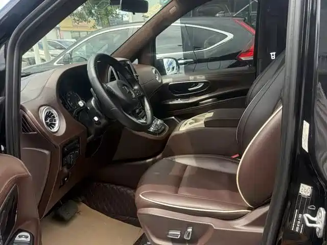 Mercedes-Benz Vito — миниатюра 17
