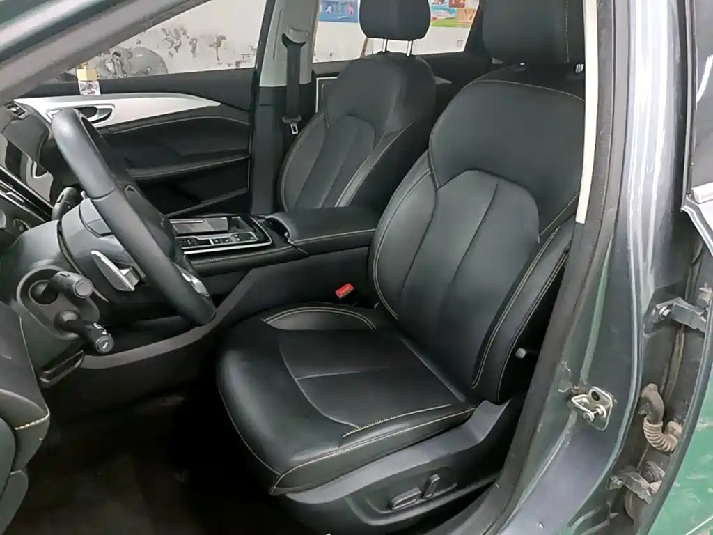 Roewe i6 MAX — миниатюра 15