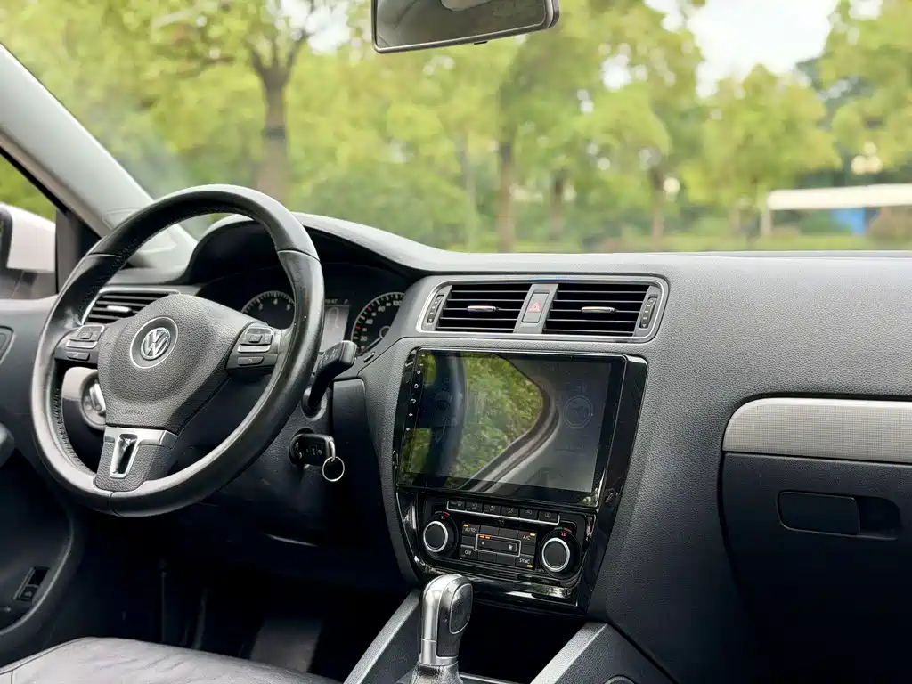 Volkswagen Sagitar — миниатюра 11