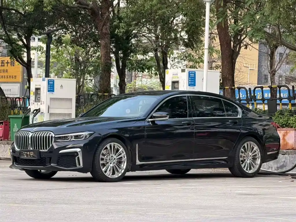 BMW 7 Series 7 2021 730Li M Sport
