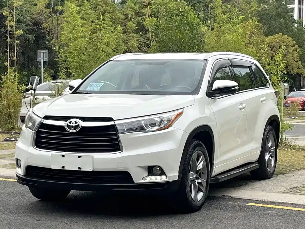 Toyota Highlander 2015