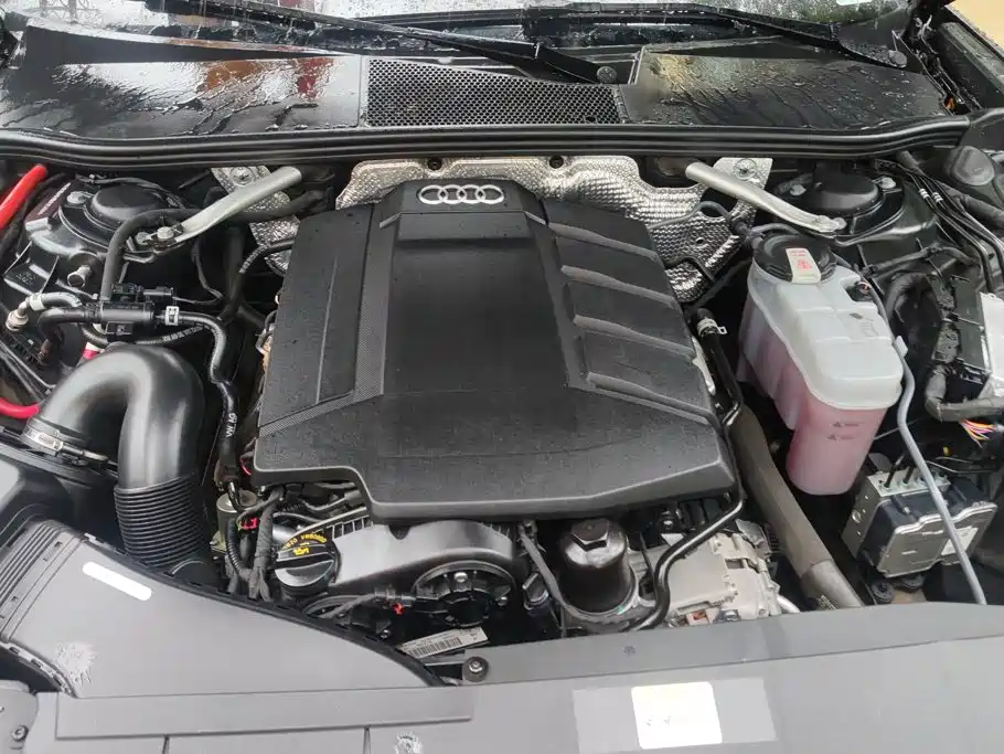 Audi A6L — миниатюра 10